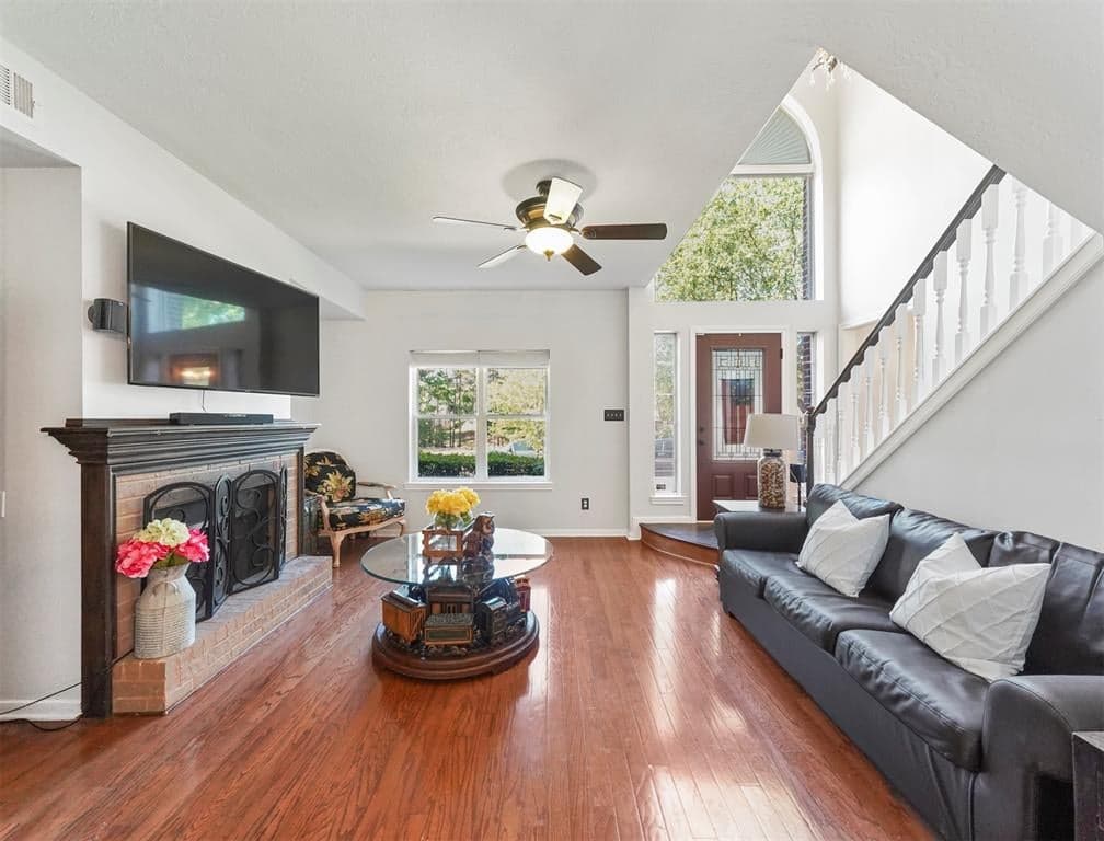 Gallery image 2