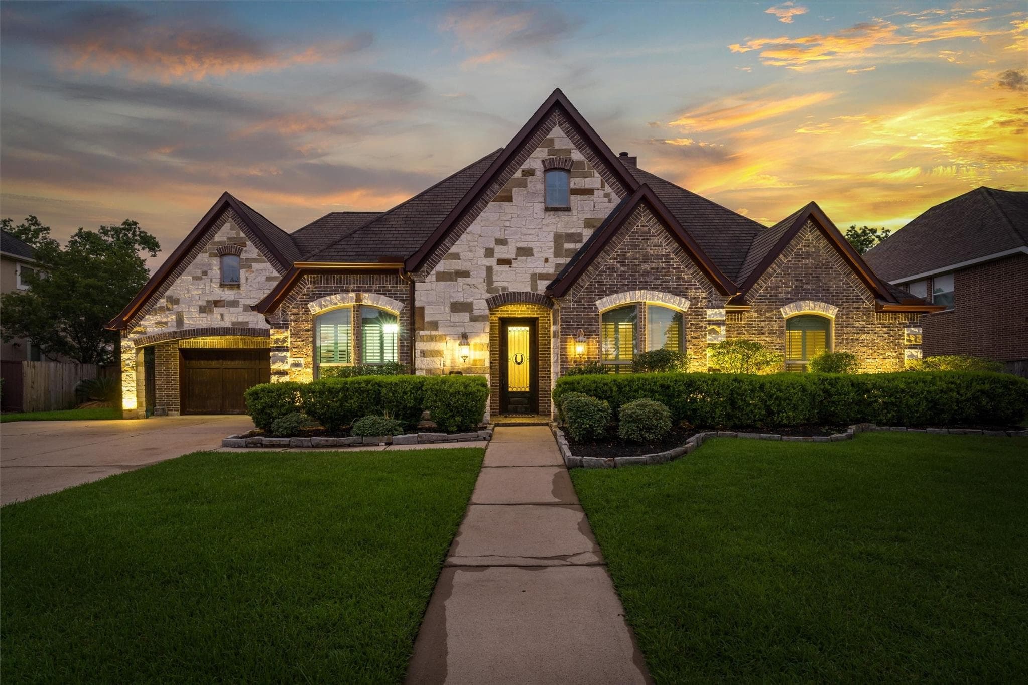 700 Southfield Dr