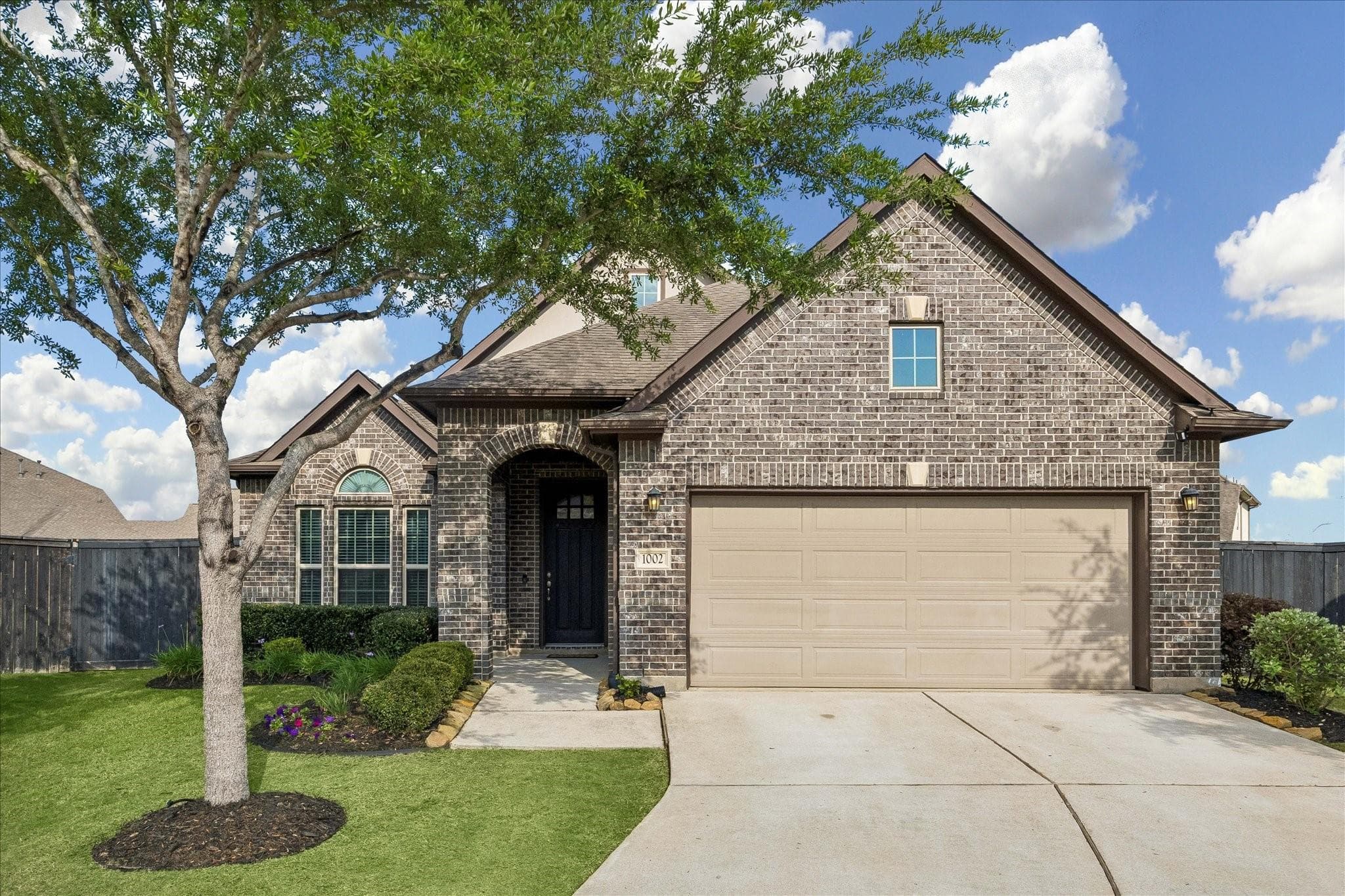 1002 Grevillea Cir