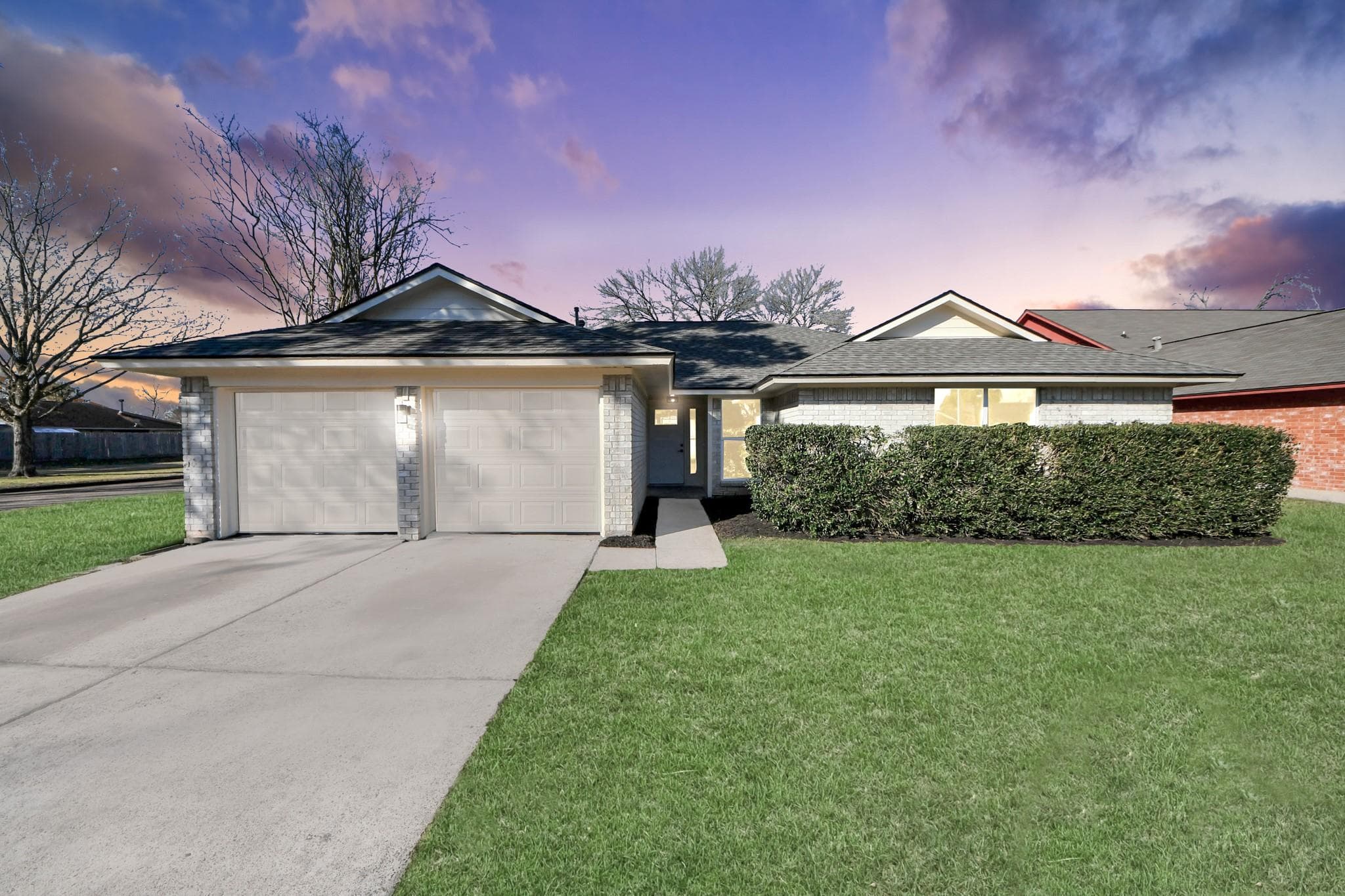 11403 Toucan Ln