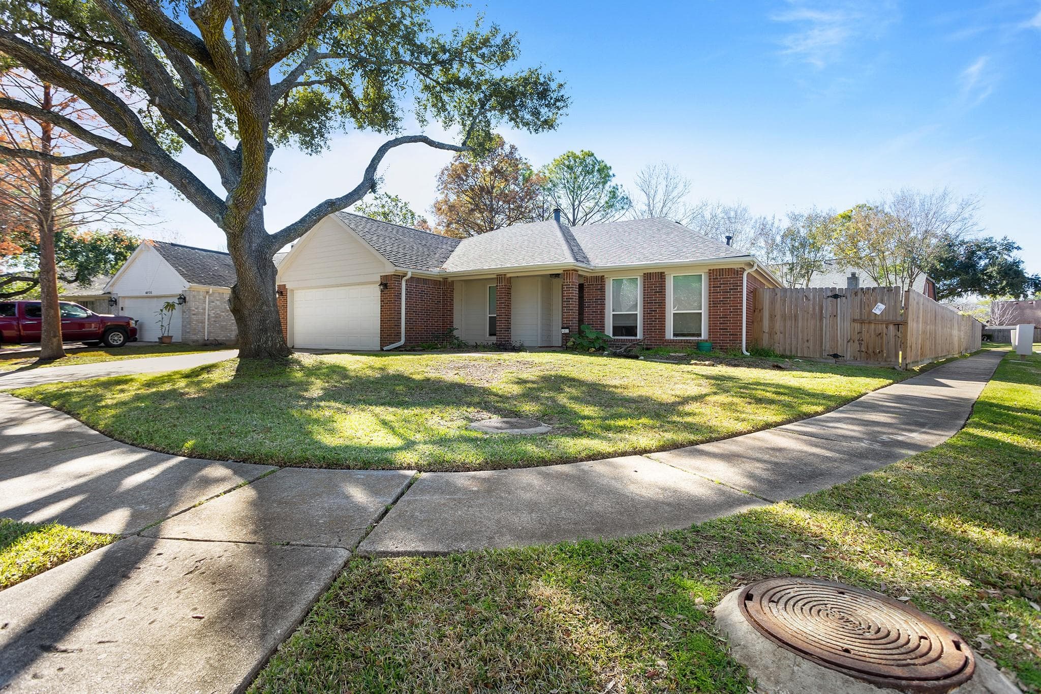 4802 Cloverfield Dr