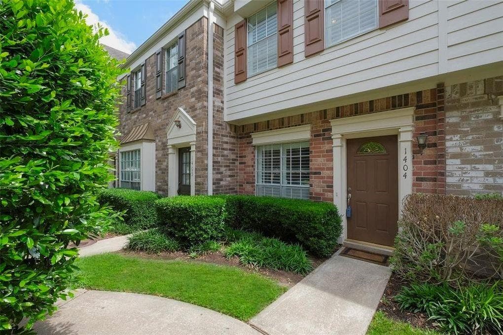 2910 Grants Lake Blvd Unit 1404