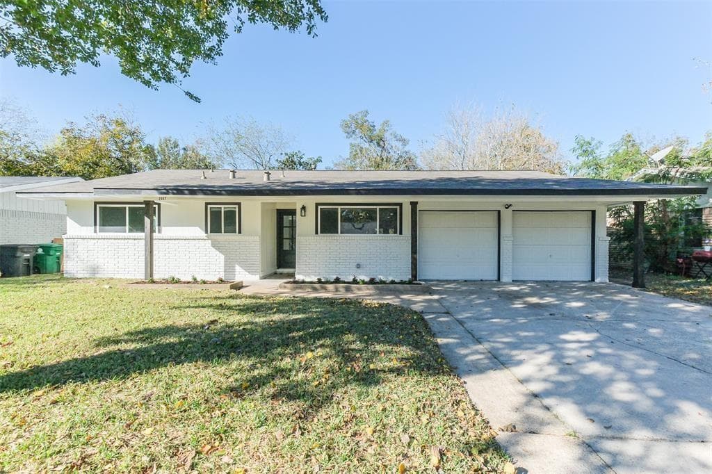 2007 Elmview Dr