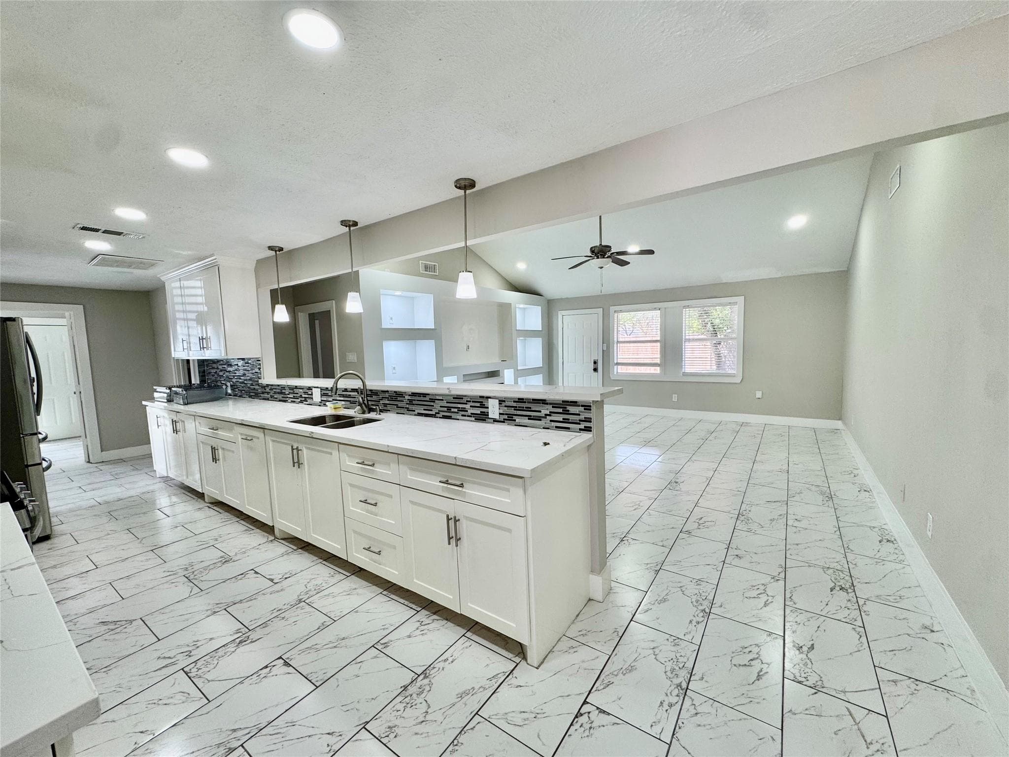 15346 E Ritter Cir