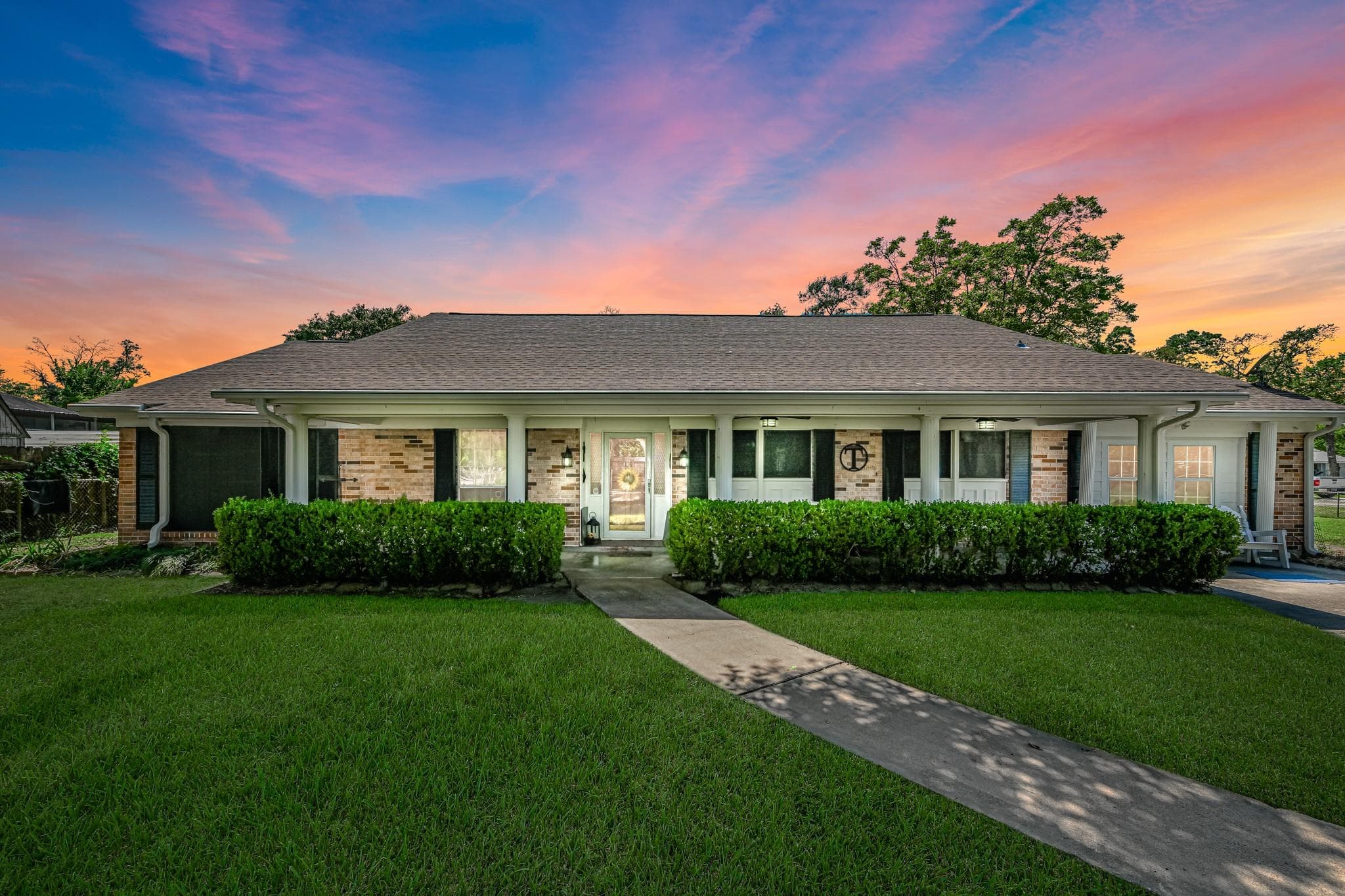 1419 Park Dr