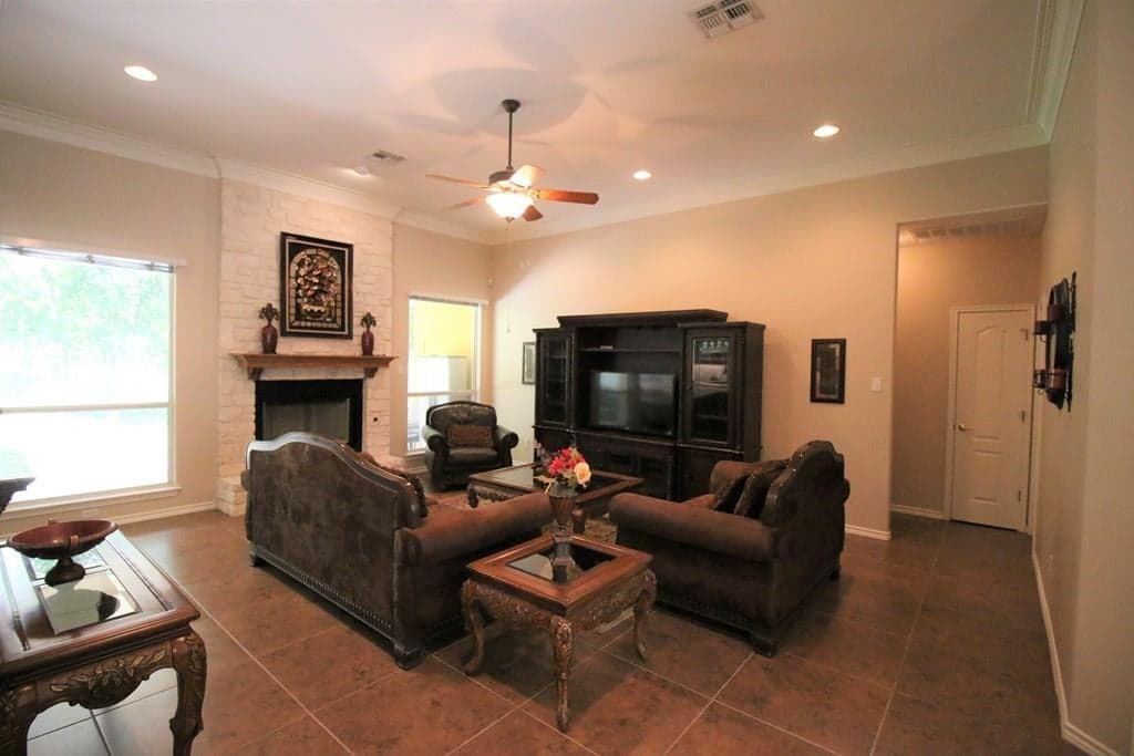 Gallery image 3