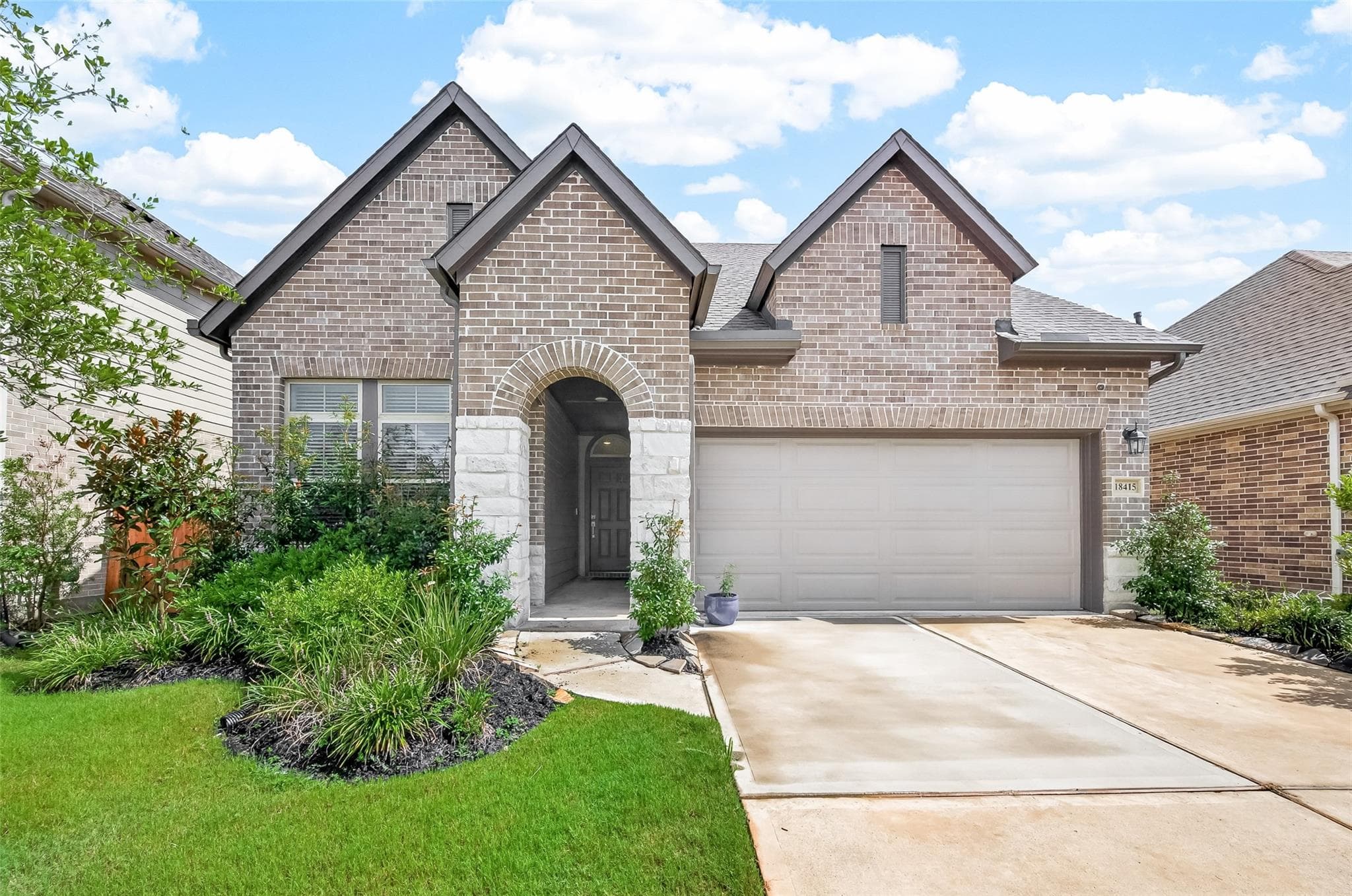 18415 Midnight Stone Ln