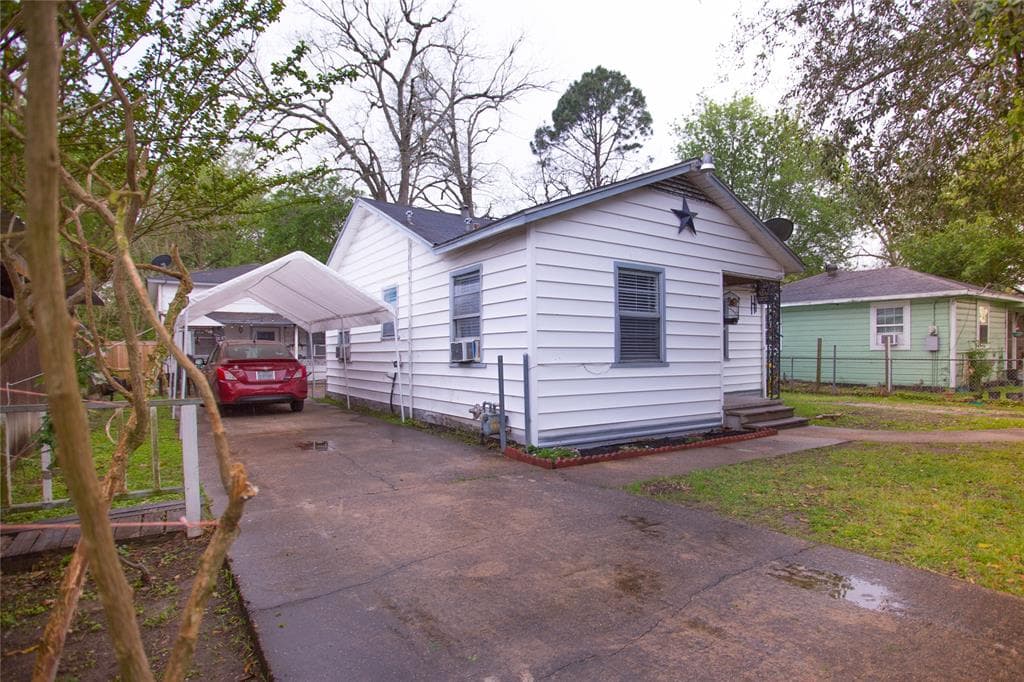 222 Turner Dr