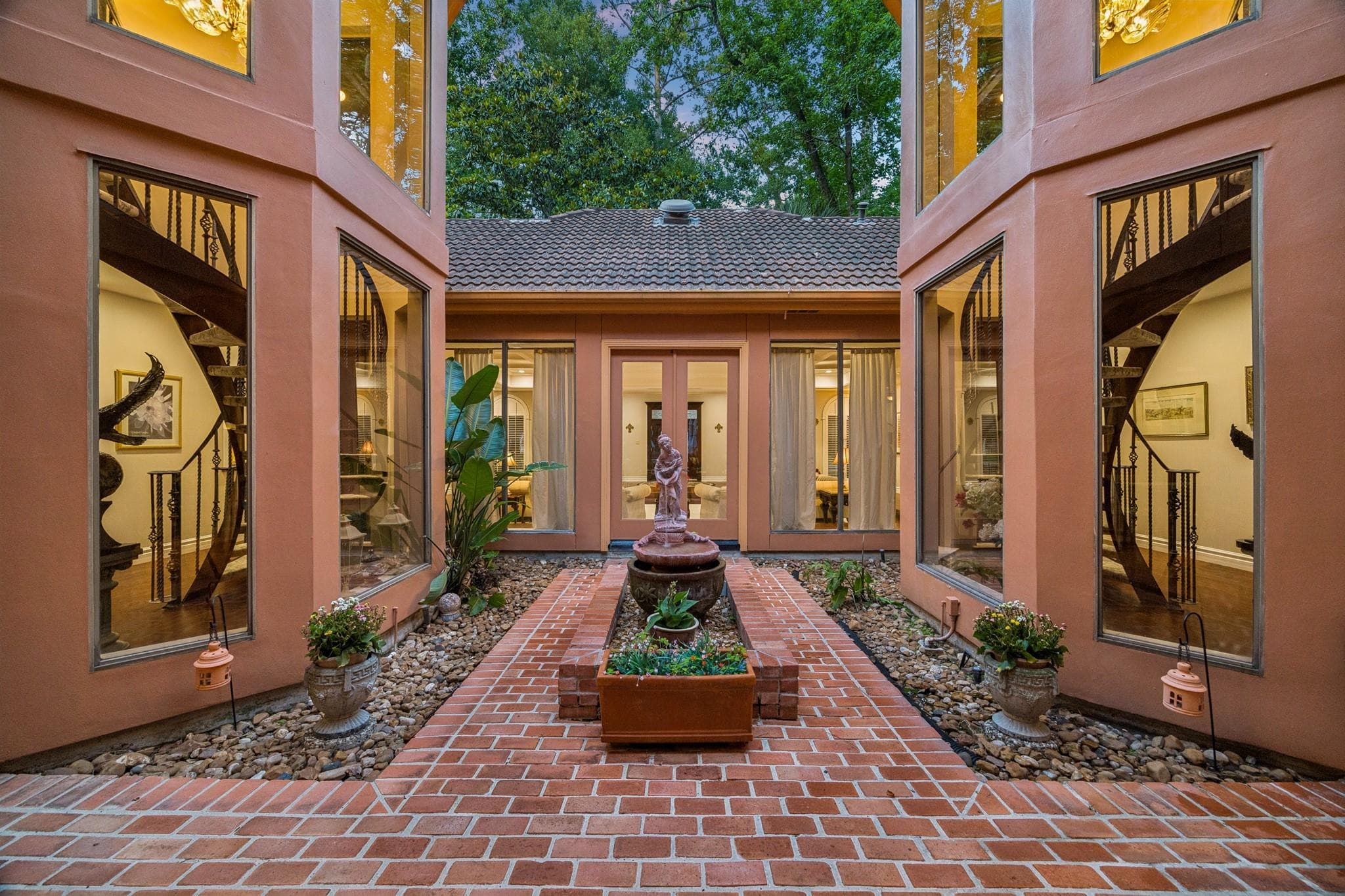 Gallery image 3