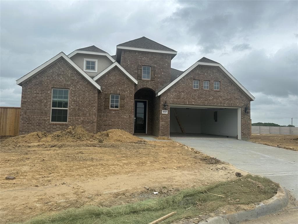 Main property image