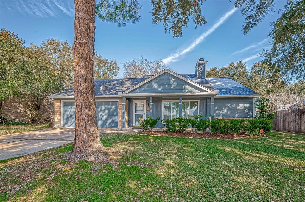 22710 Braken Manor Ln