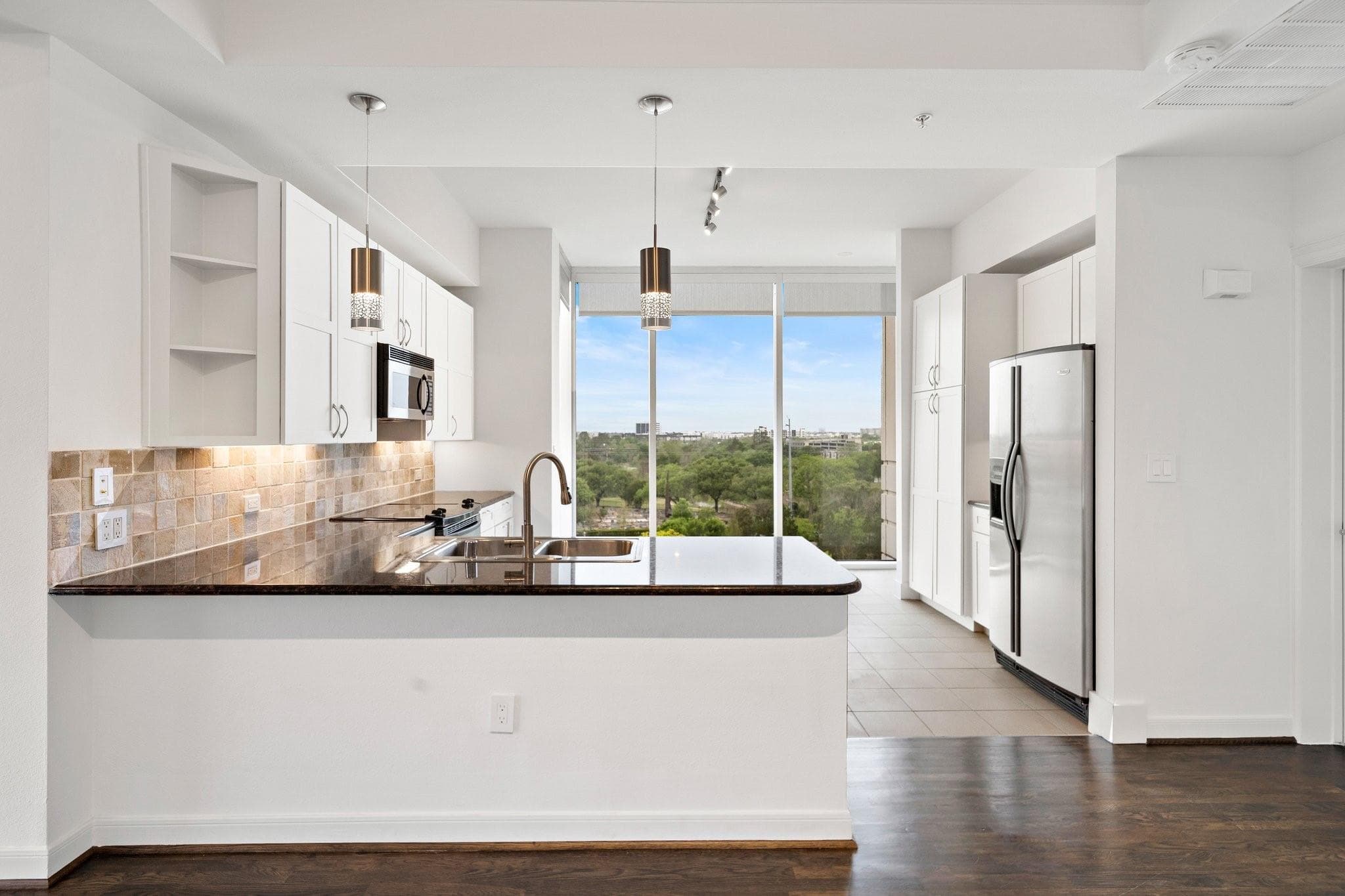 3333 Allen Pkwy Unit 801