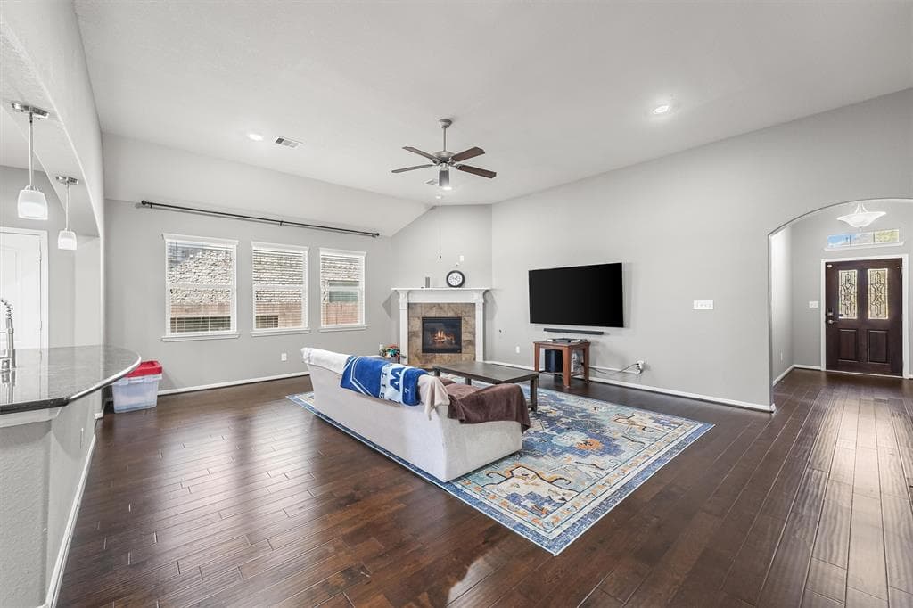 Gallery image 2