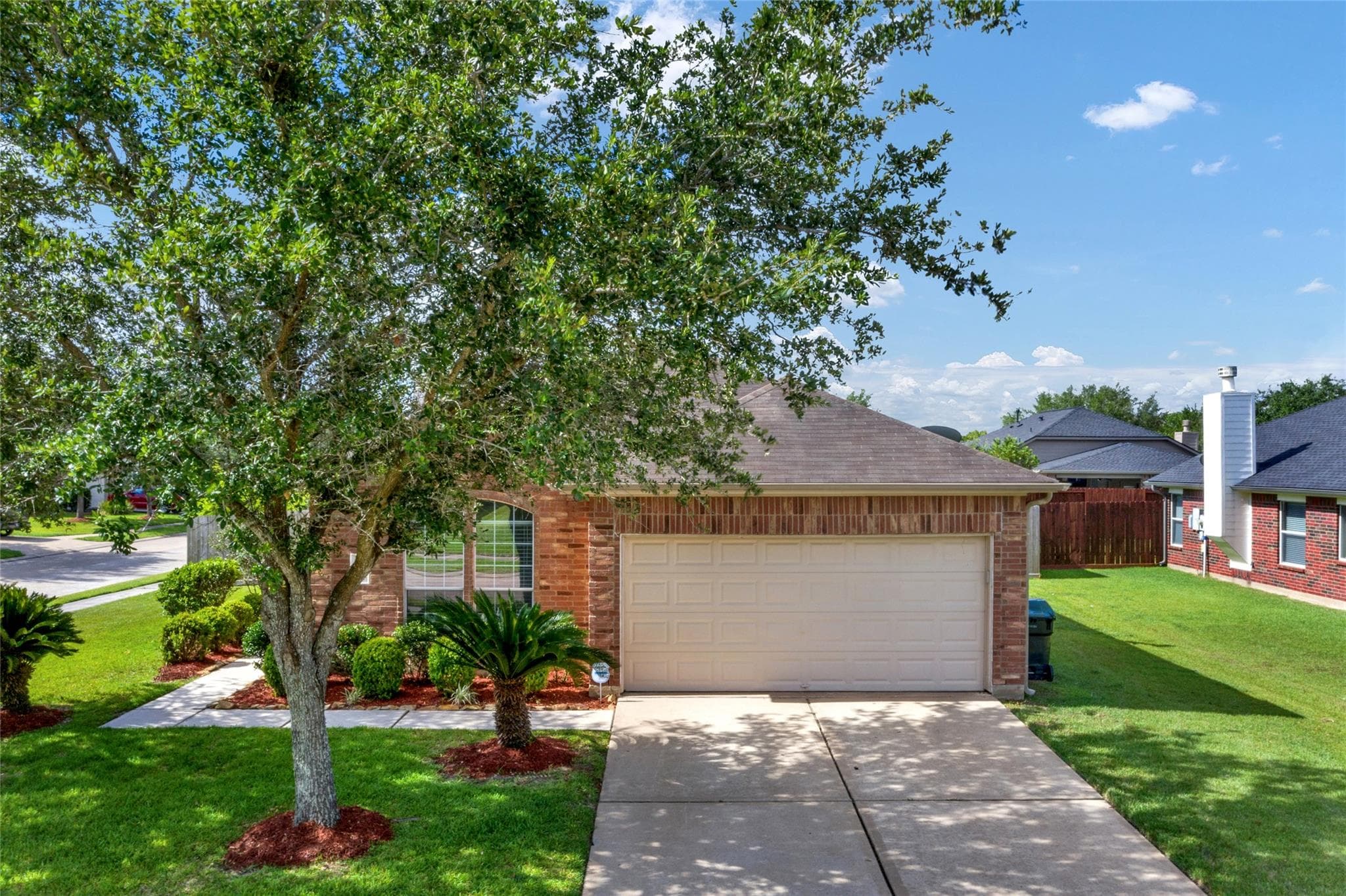 Main property image