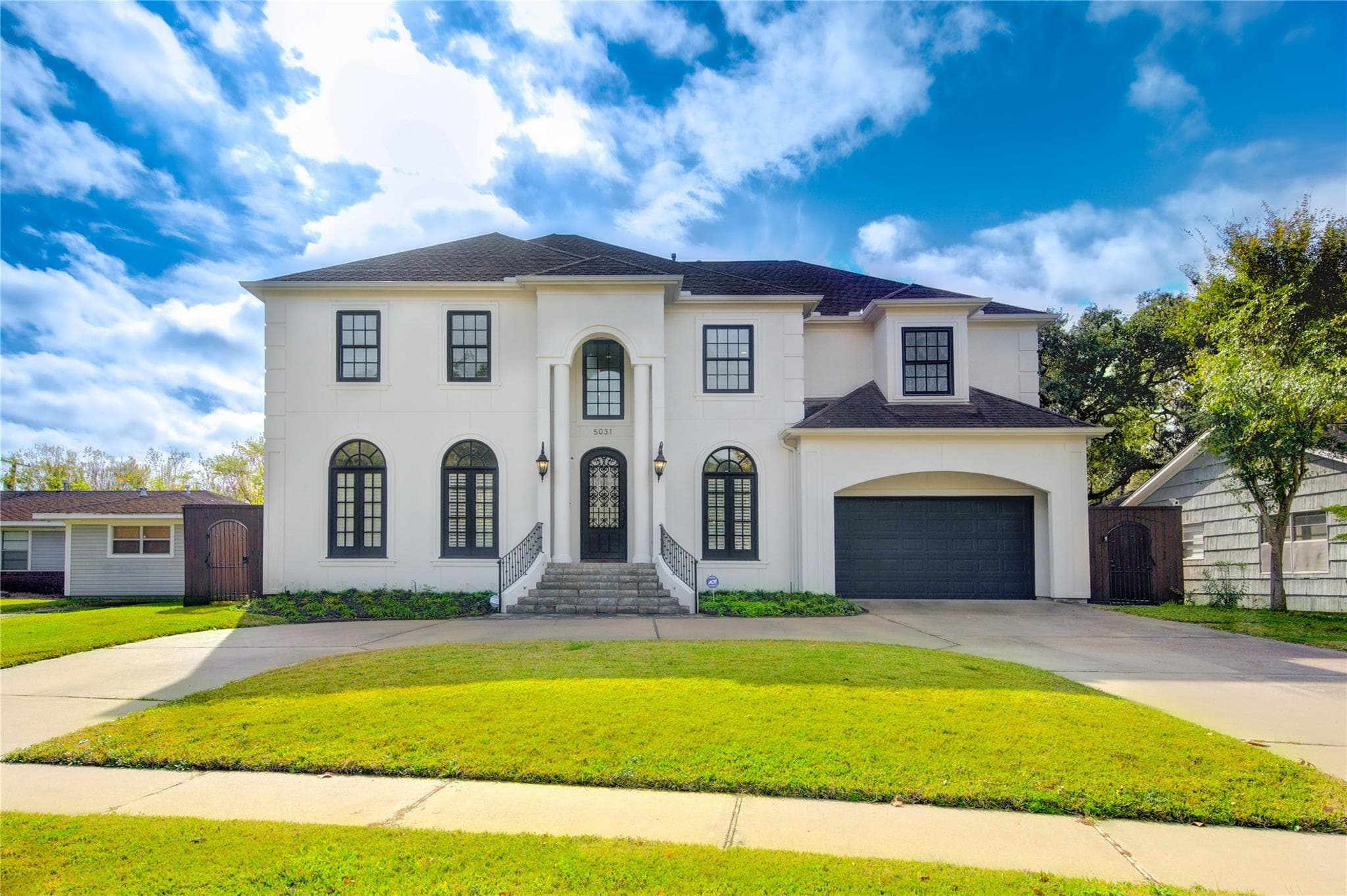 5031 Grape St
