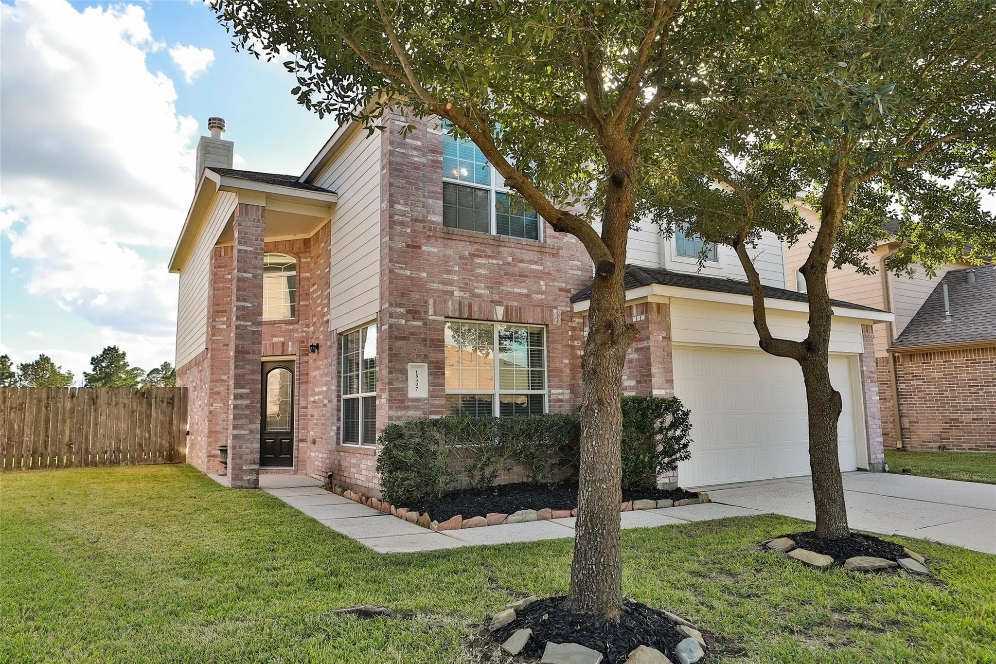 15307 Riford Dr