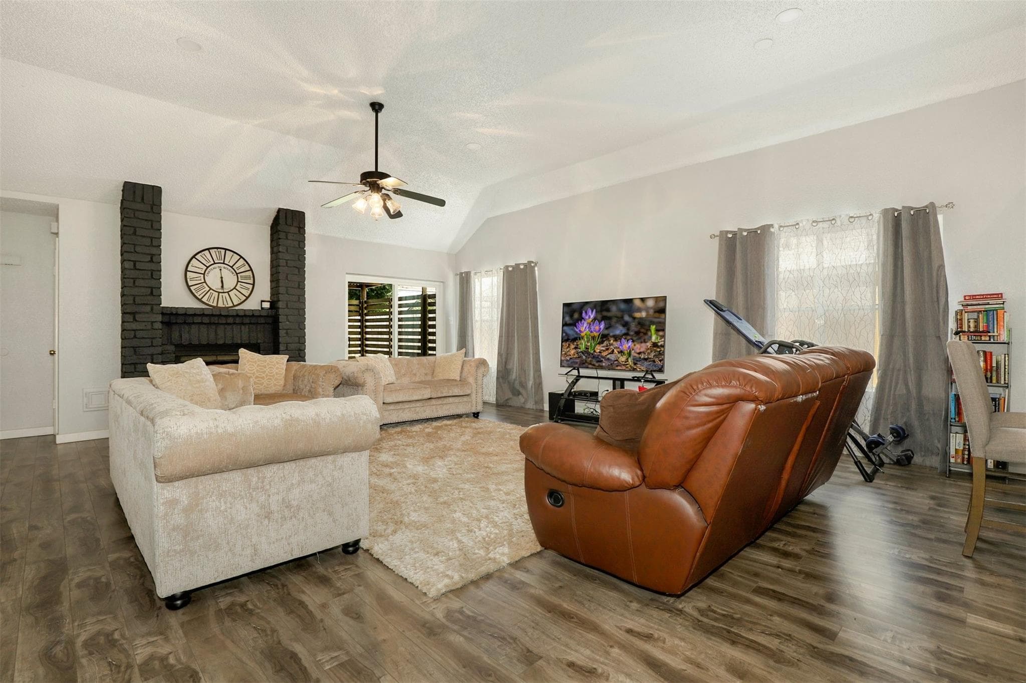 Gallery image 3