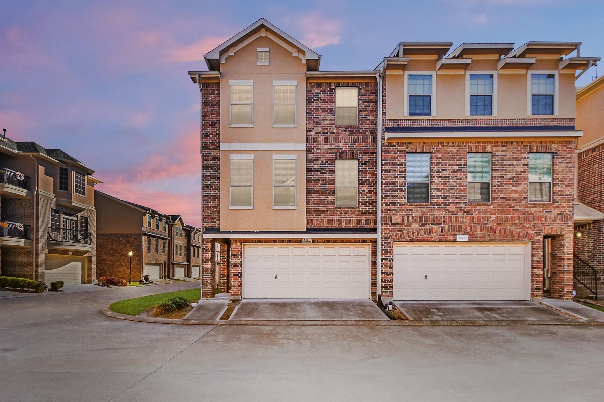 8121 Estes Glen Ln