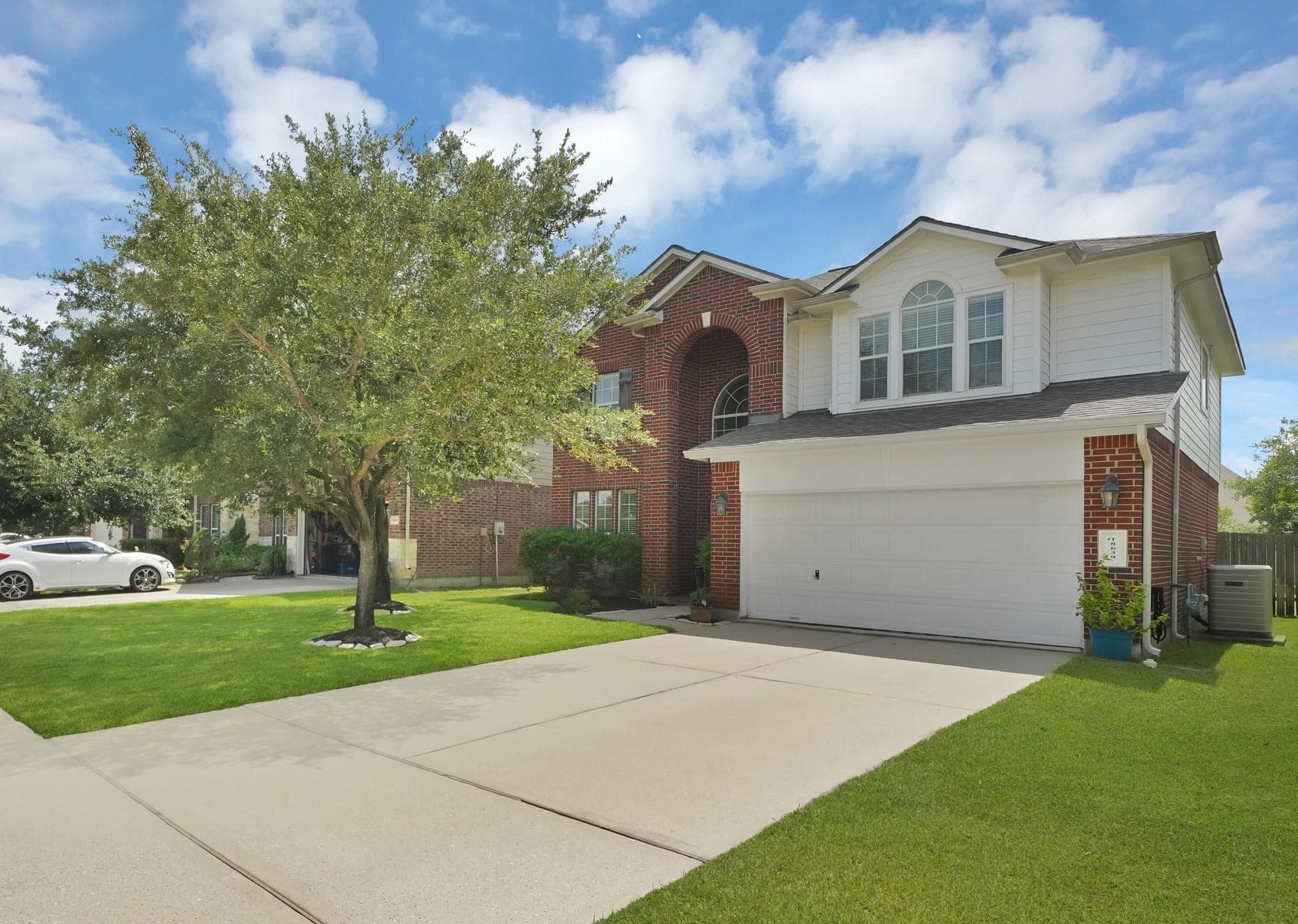 Main property image