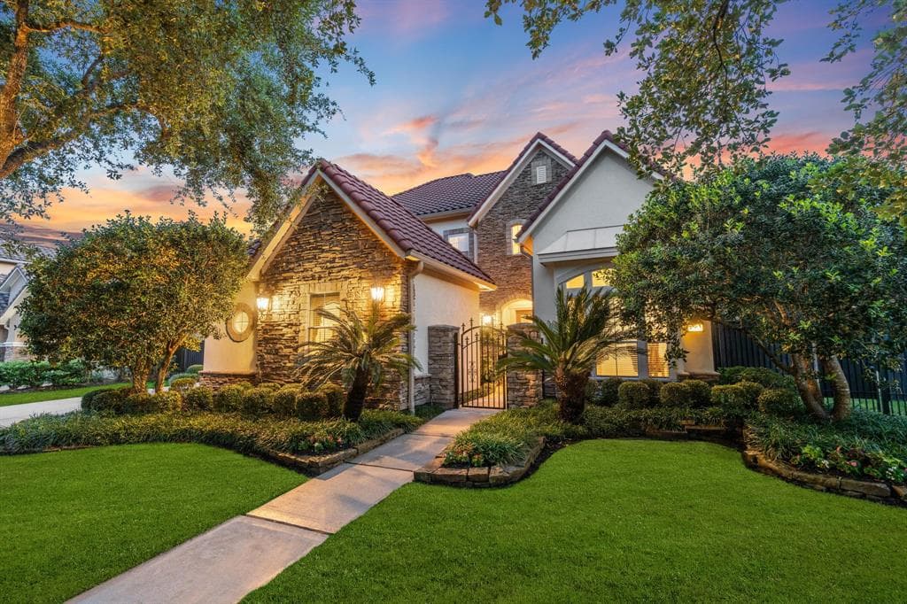 11515 Legend Manor Dr