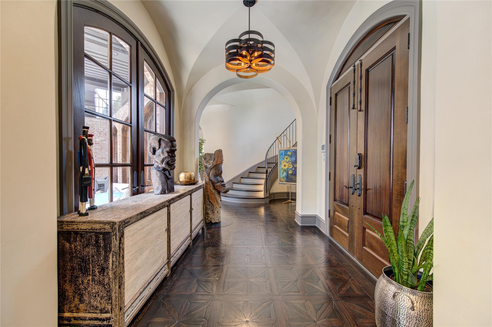 Gallery image 4