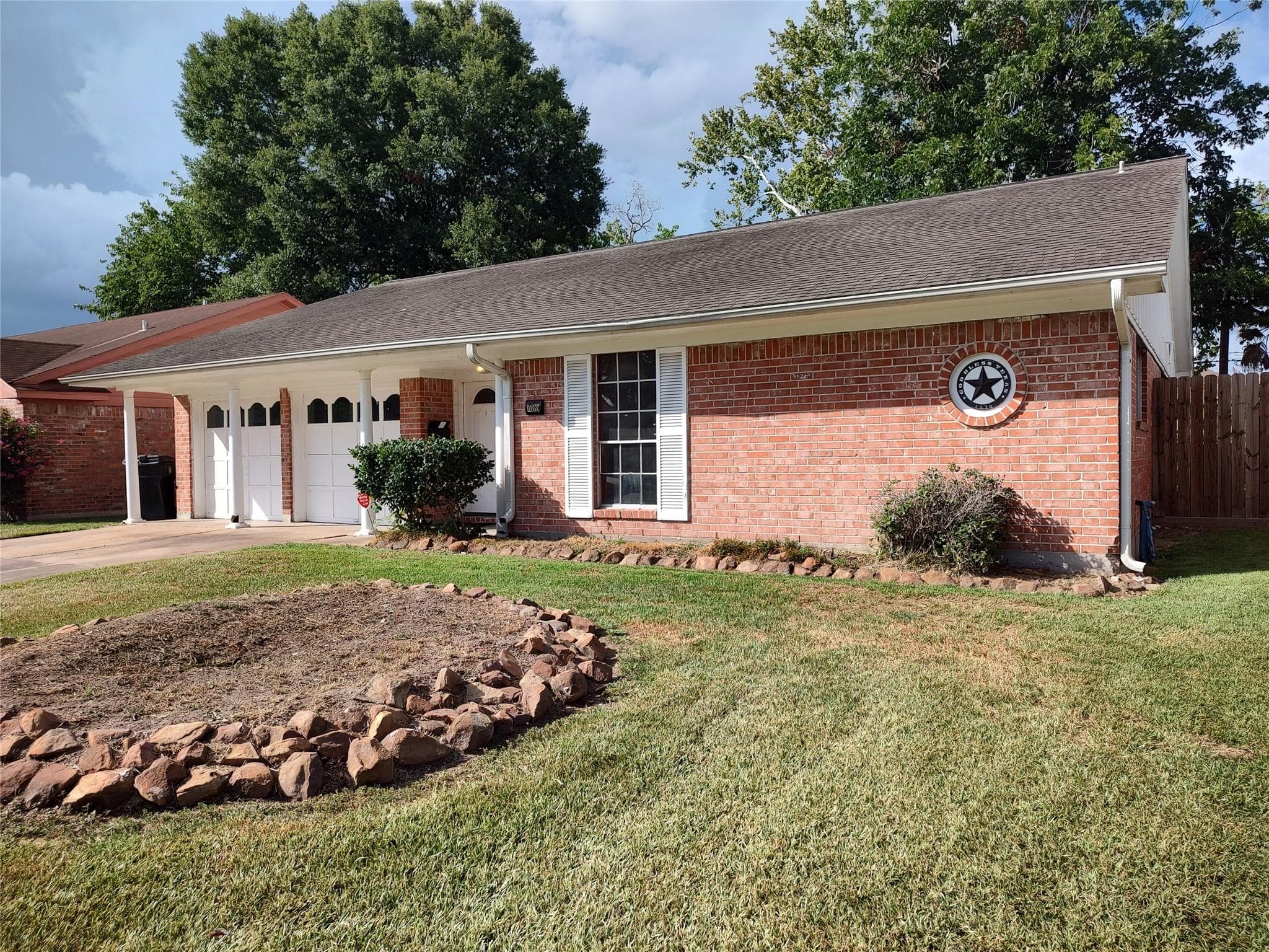 11027 Caribbean Ln