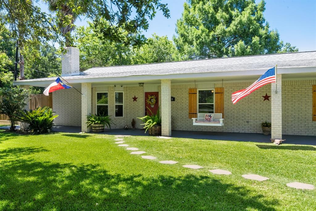 110 Spanish Cove Dr