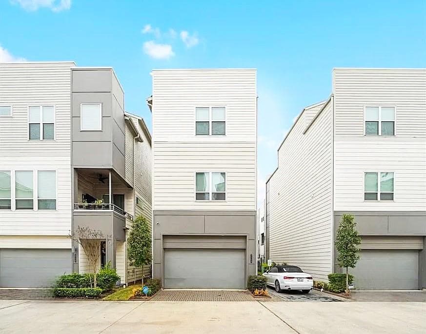 2724 Eado Edge Ct