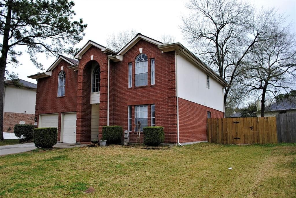 3746 Apple Hollow Ln