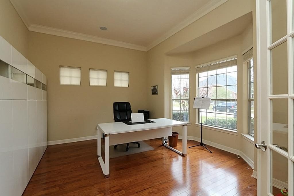 Gallery image 4