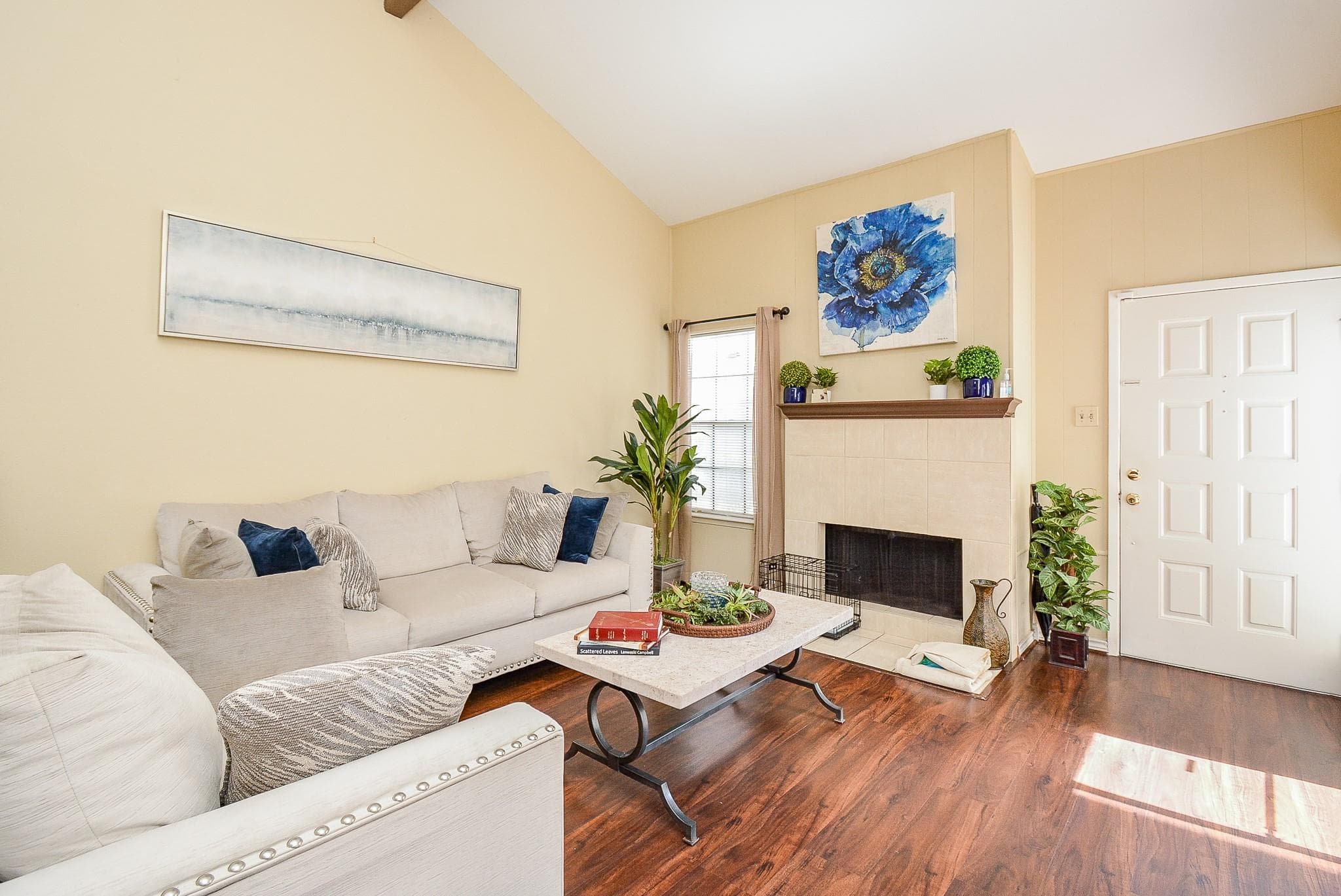 Gallery image 2