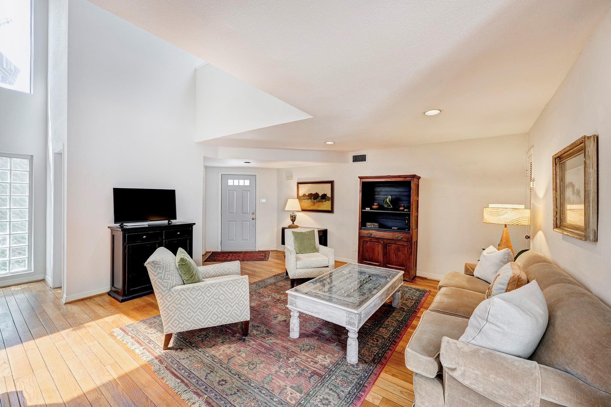 Gallery image 3