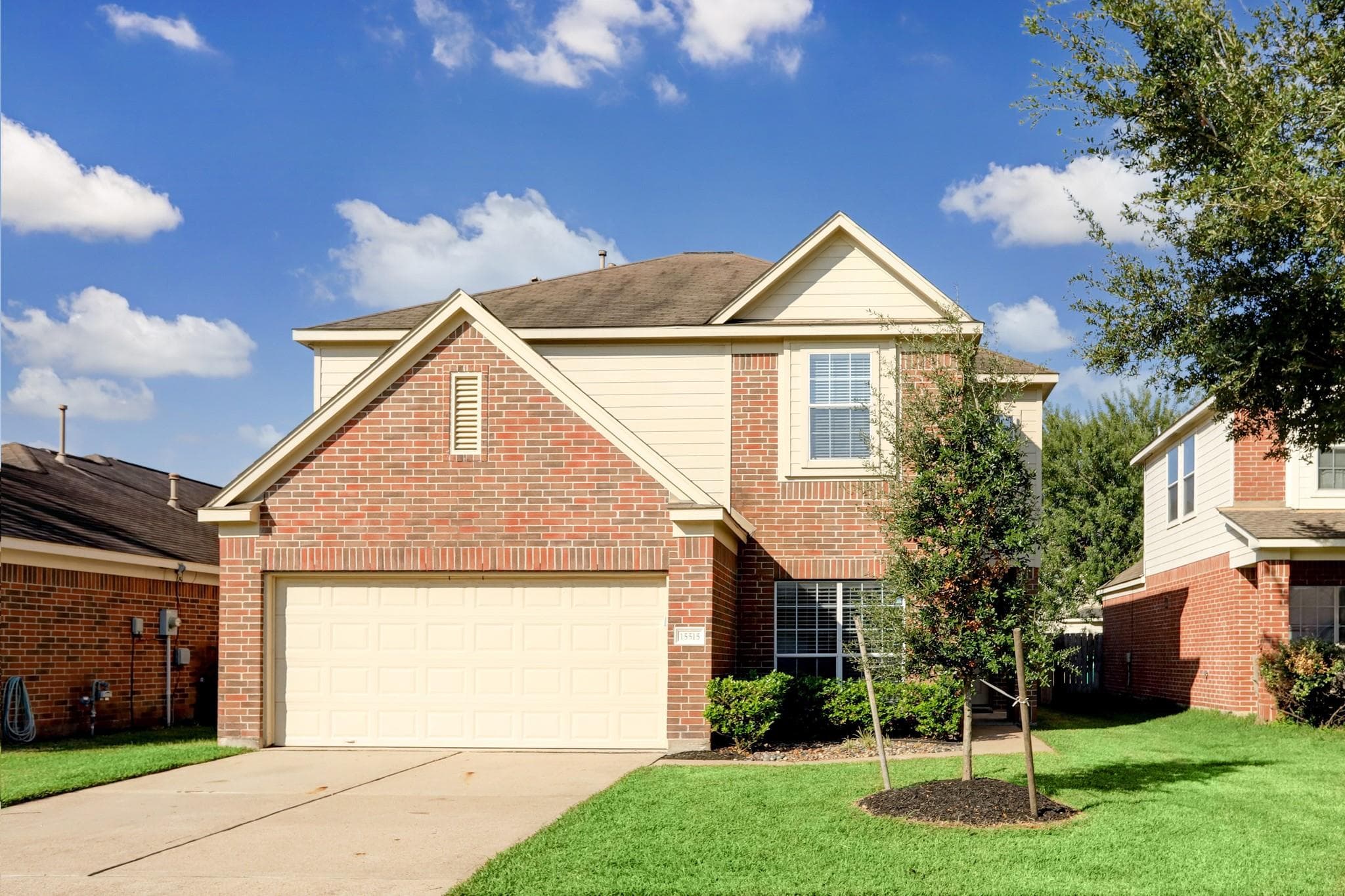 15515 Fir Woods Ln