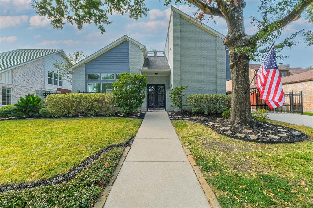 1314 Crystal Hills Dr