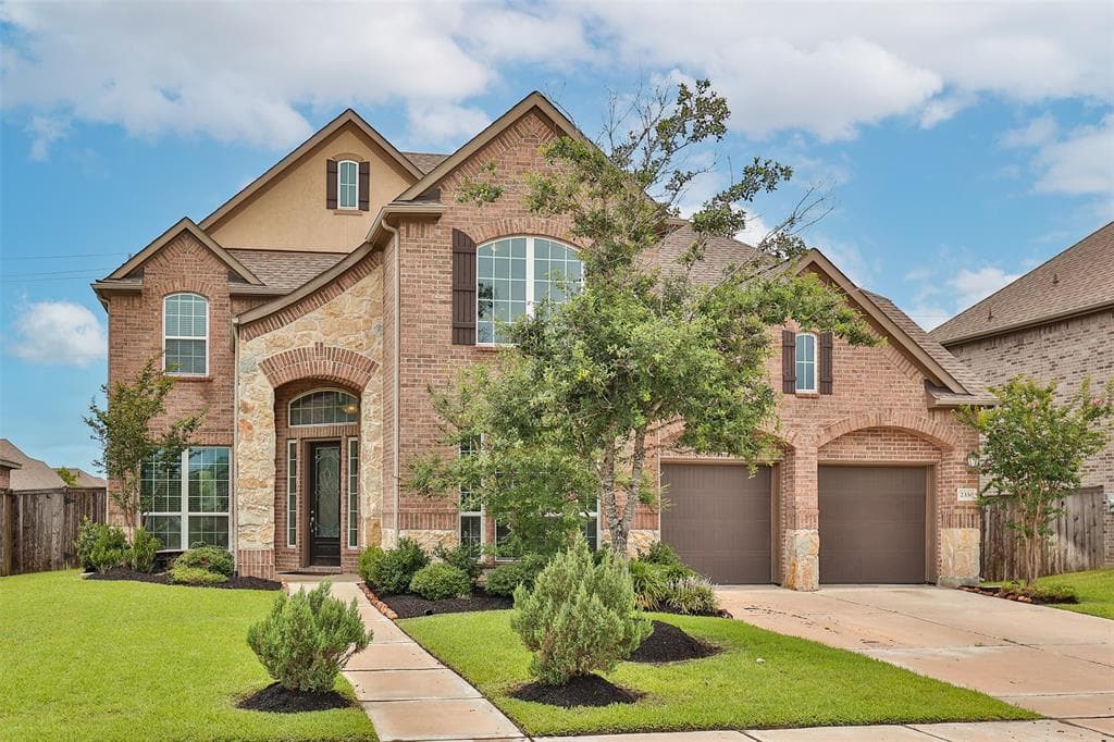 2330 Dolan Falls Ln