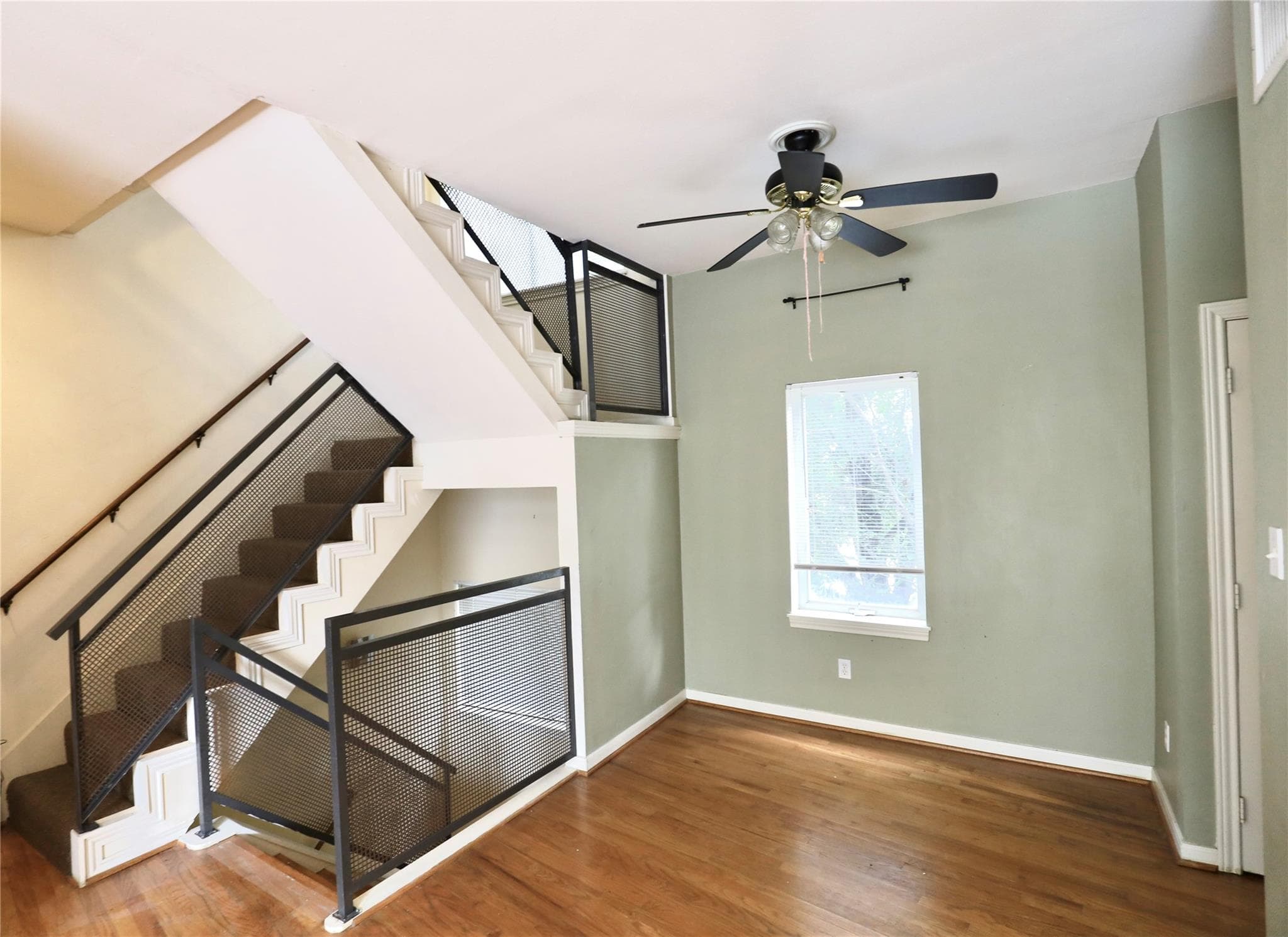 Gallery image 3
