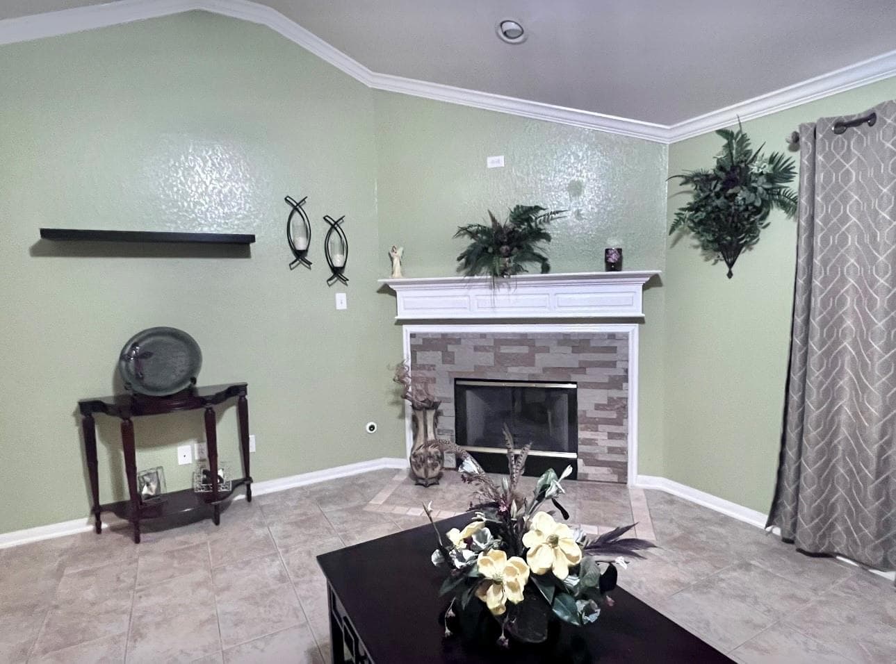 Gallery image 3