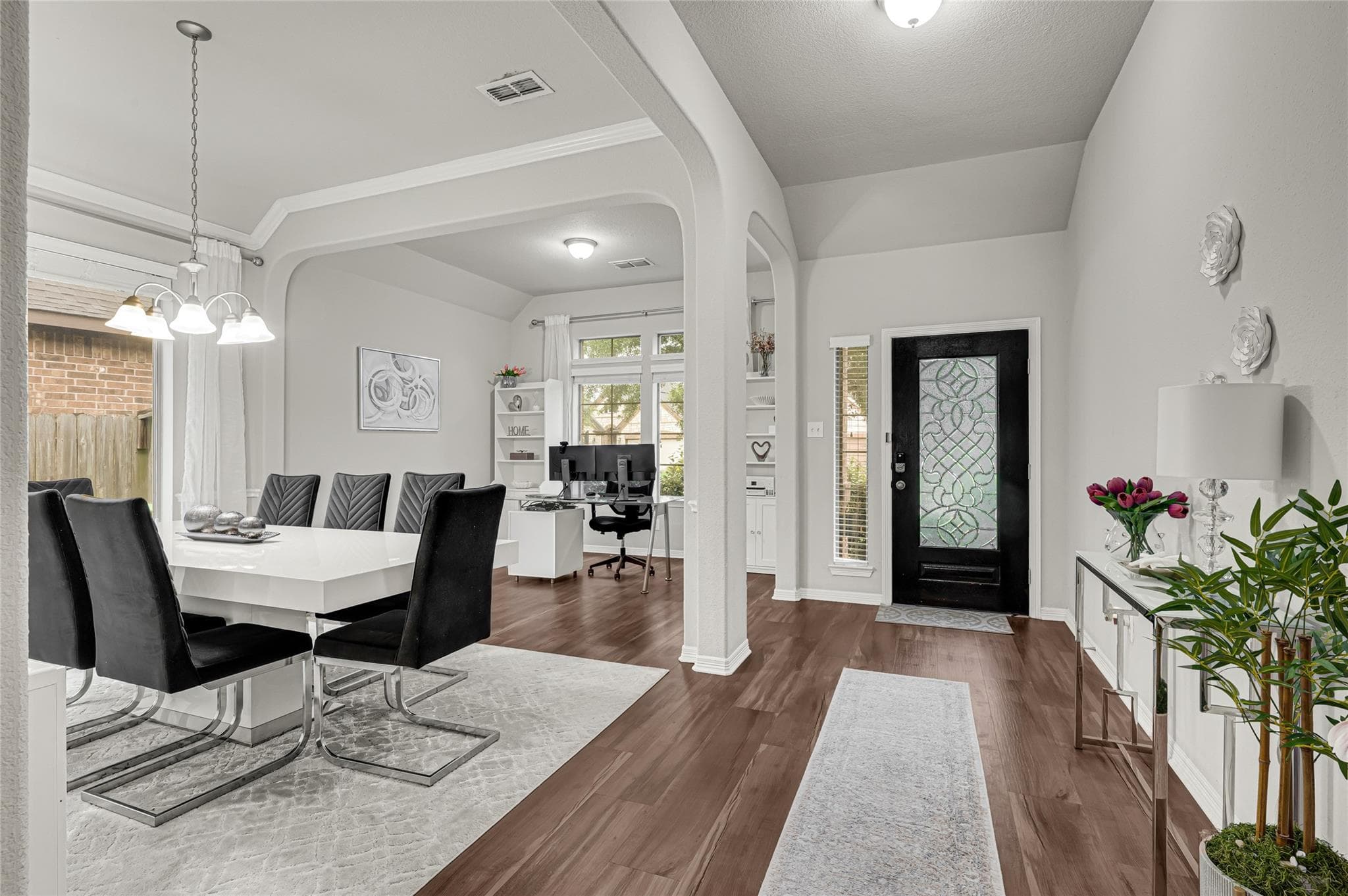 Gallery image 4