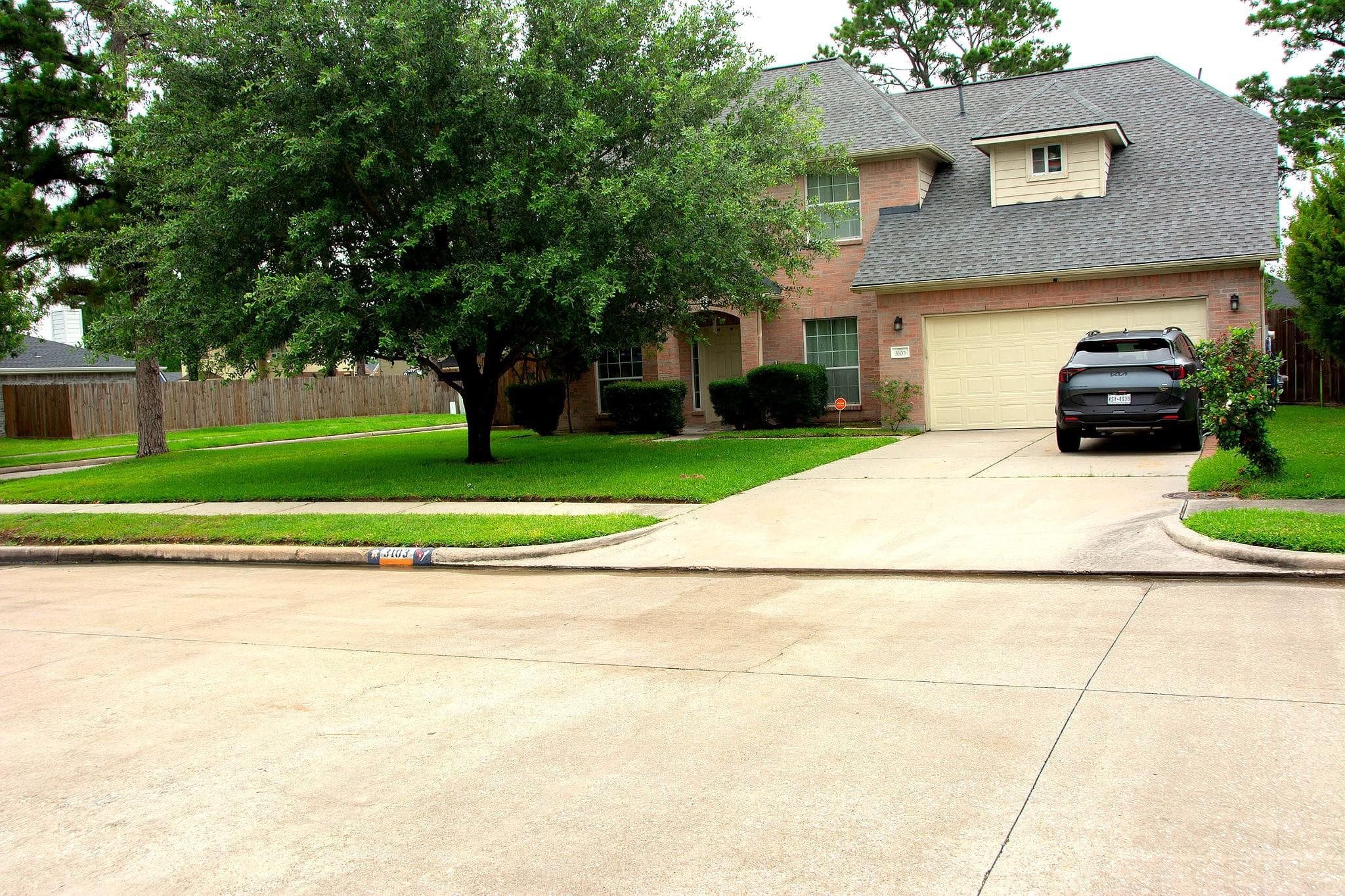 3103 Hummingbird Ln