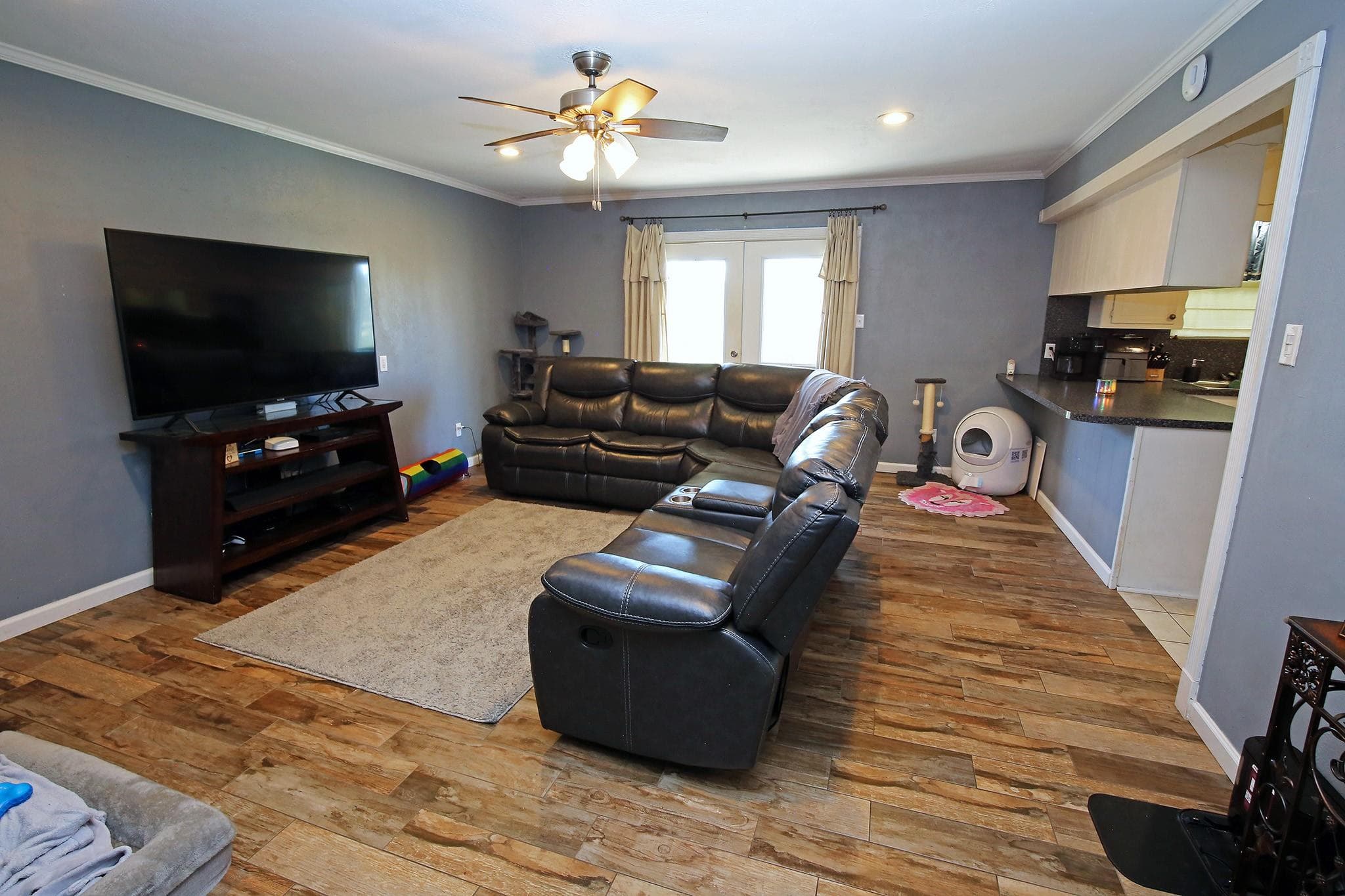 Gallery image 5