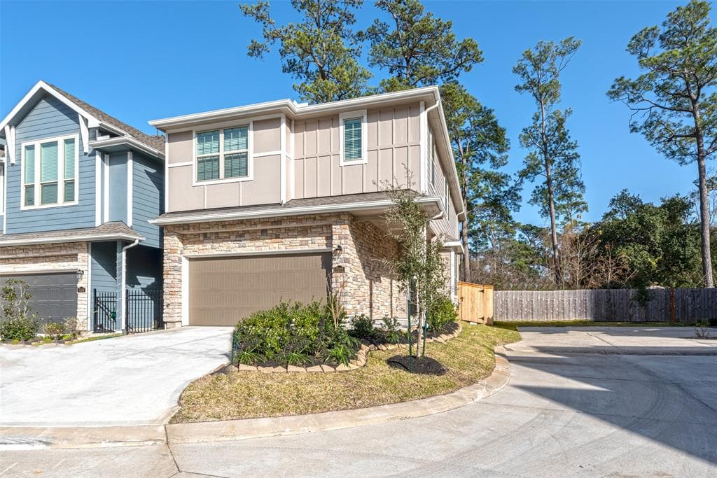 Main property image