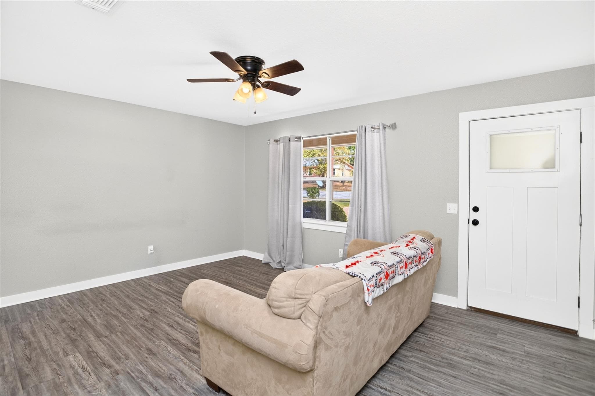Gallery image 3