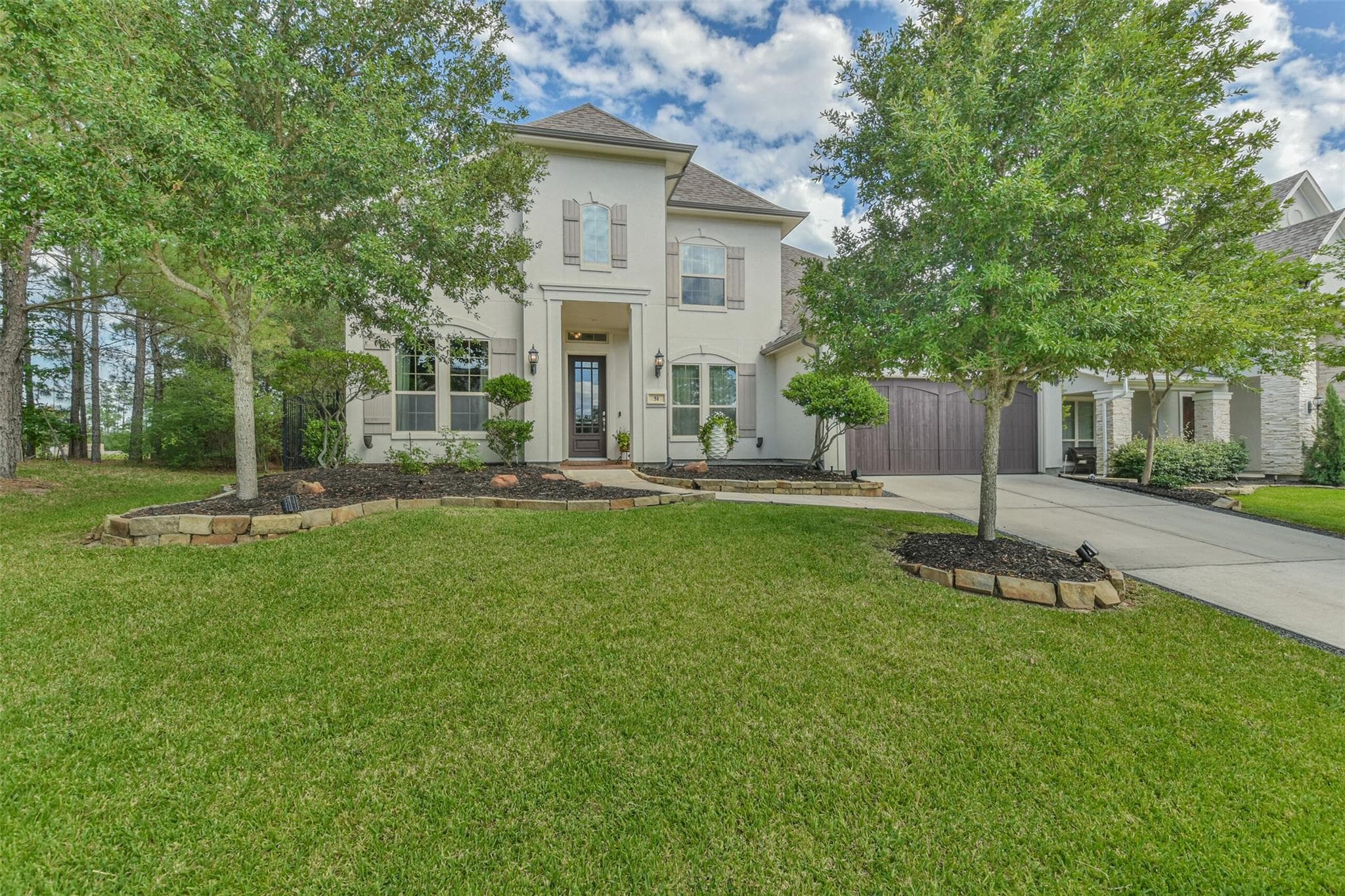 51 Birch Canoe Dr