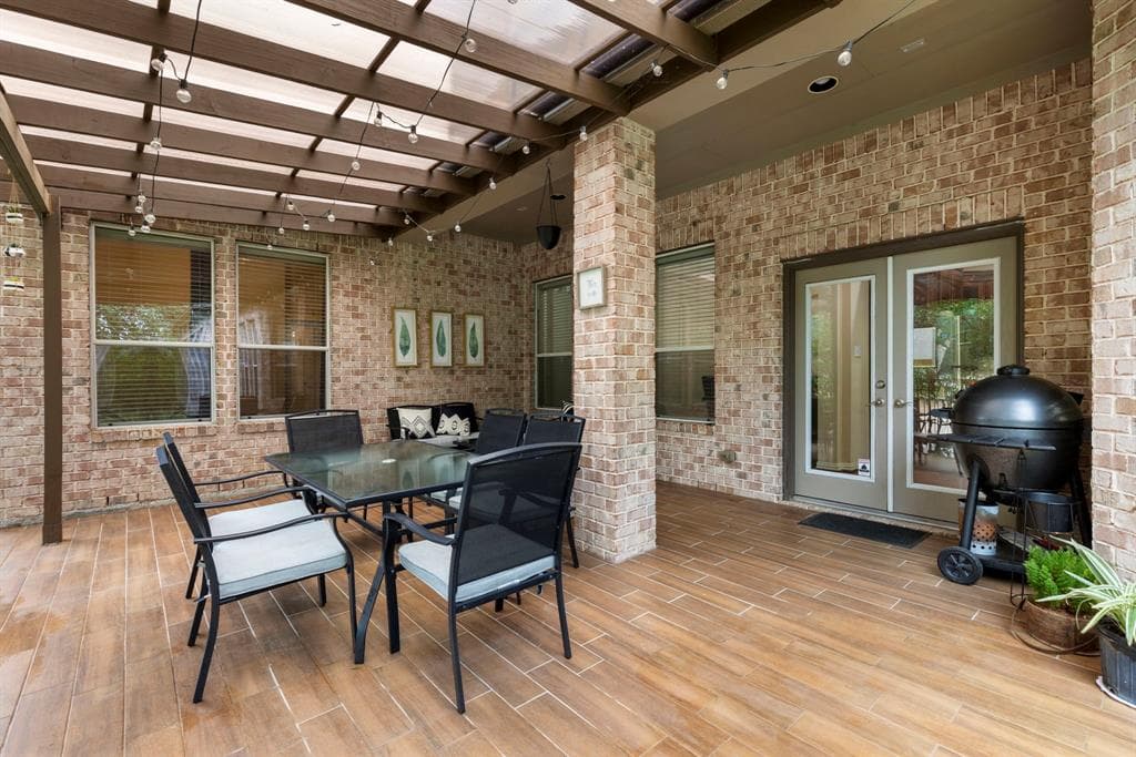 Main property image