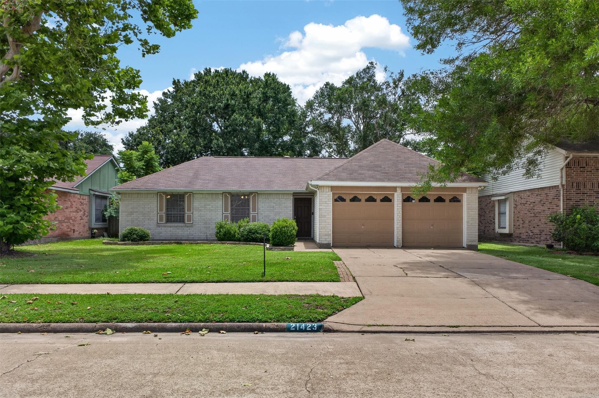 21423 Park Run Dr