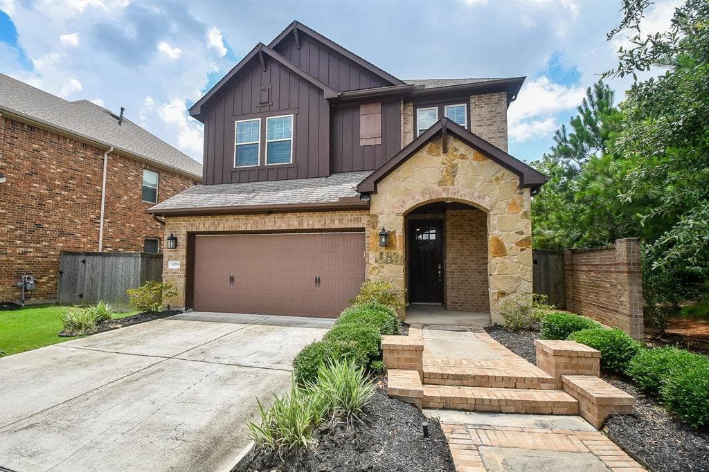 Main property image