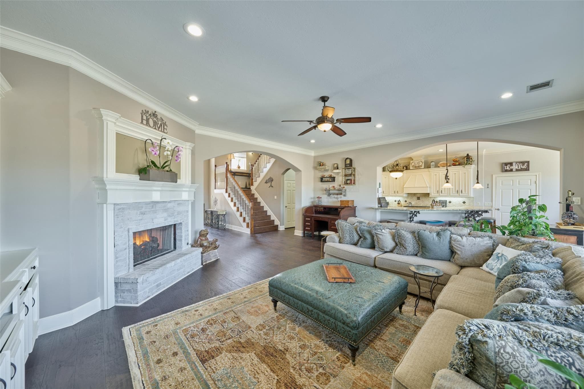 Gallery image 2