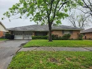 Main property image