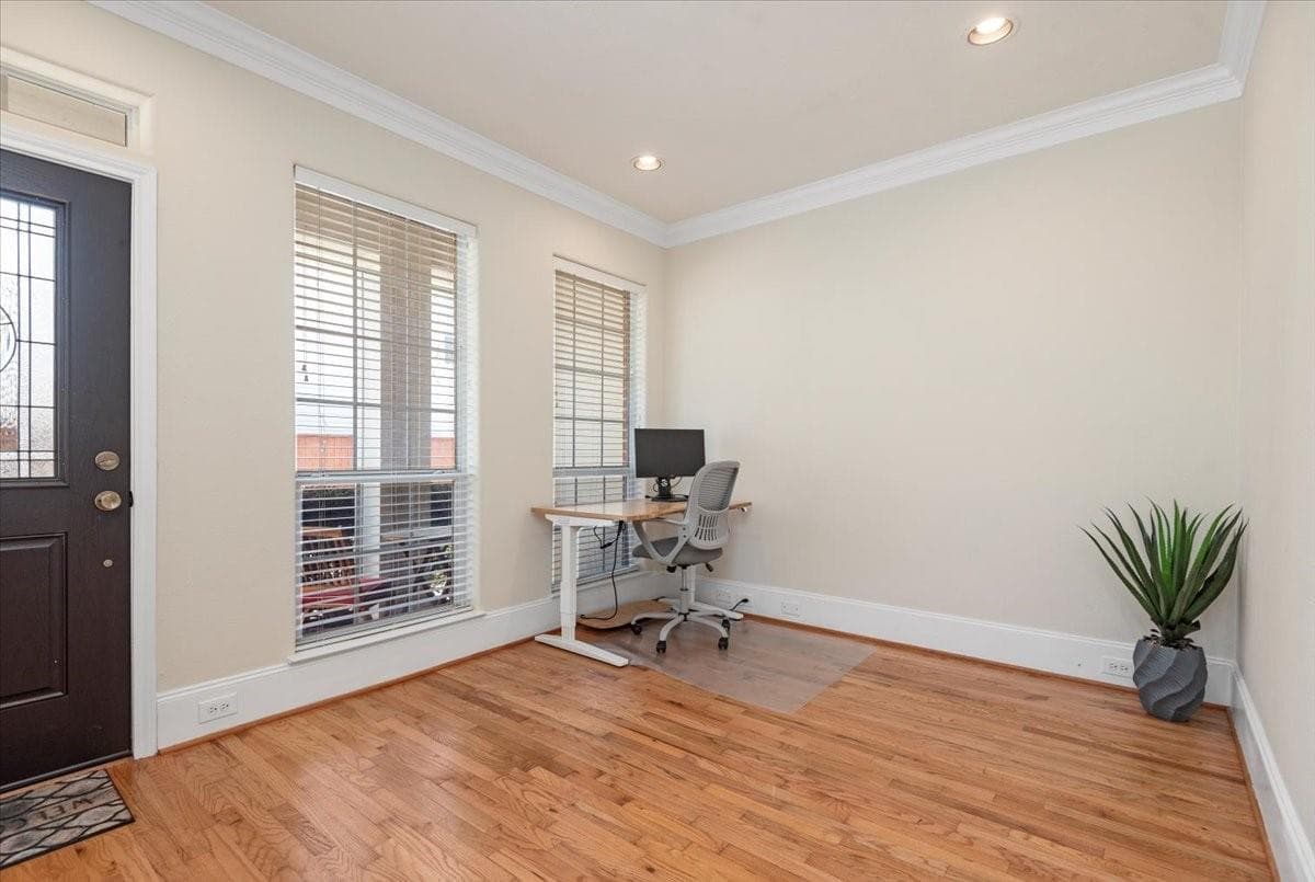 Gallery image 4