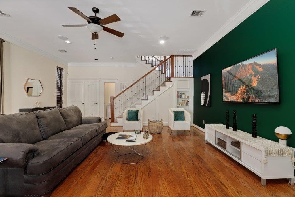 Gallery image 3